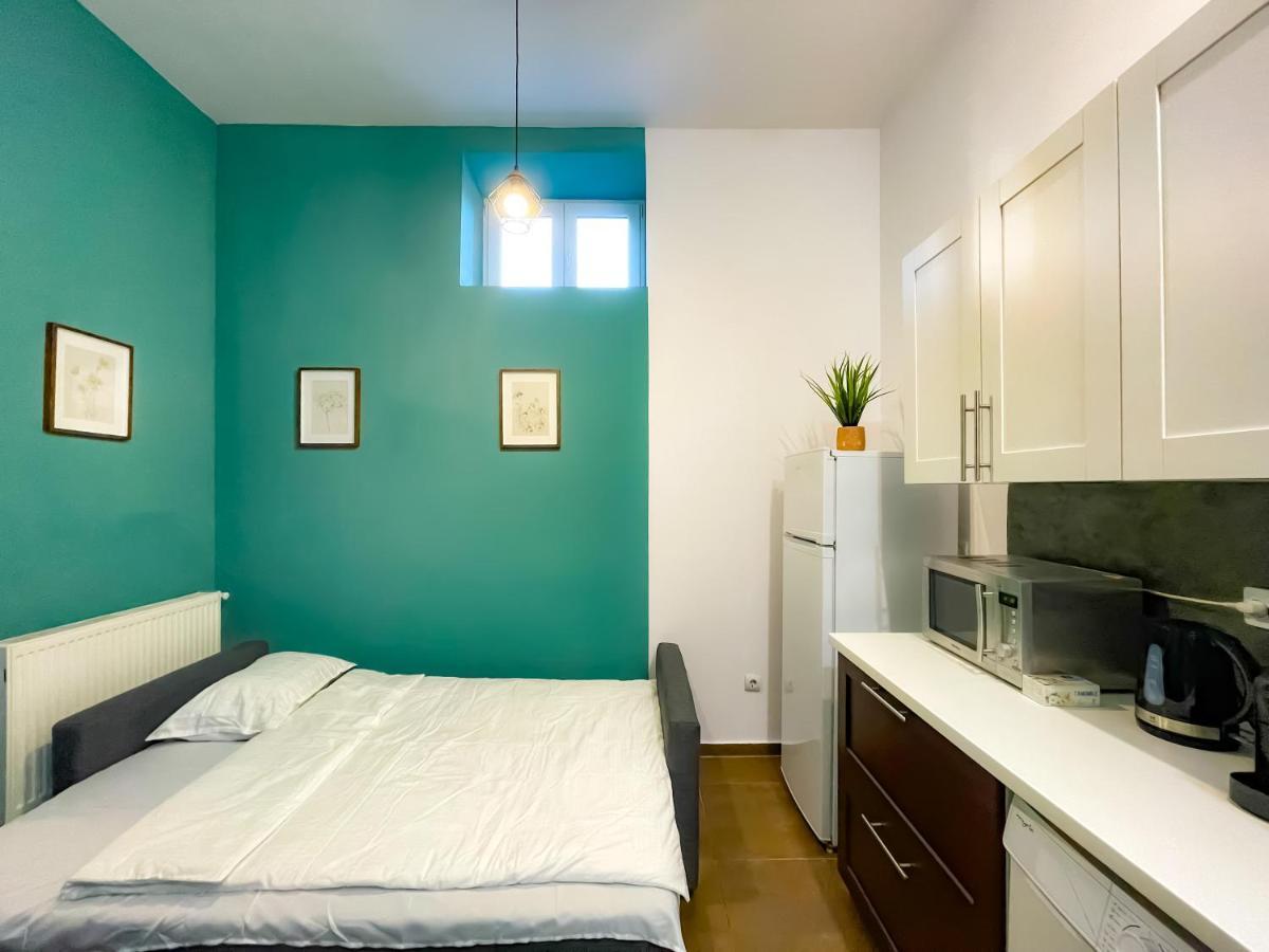 Apartament Cool Flat In The Heart Of Bucharest'S Fun And History Zewnętrze zdjęcie
