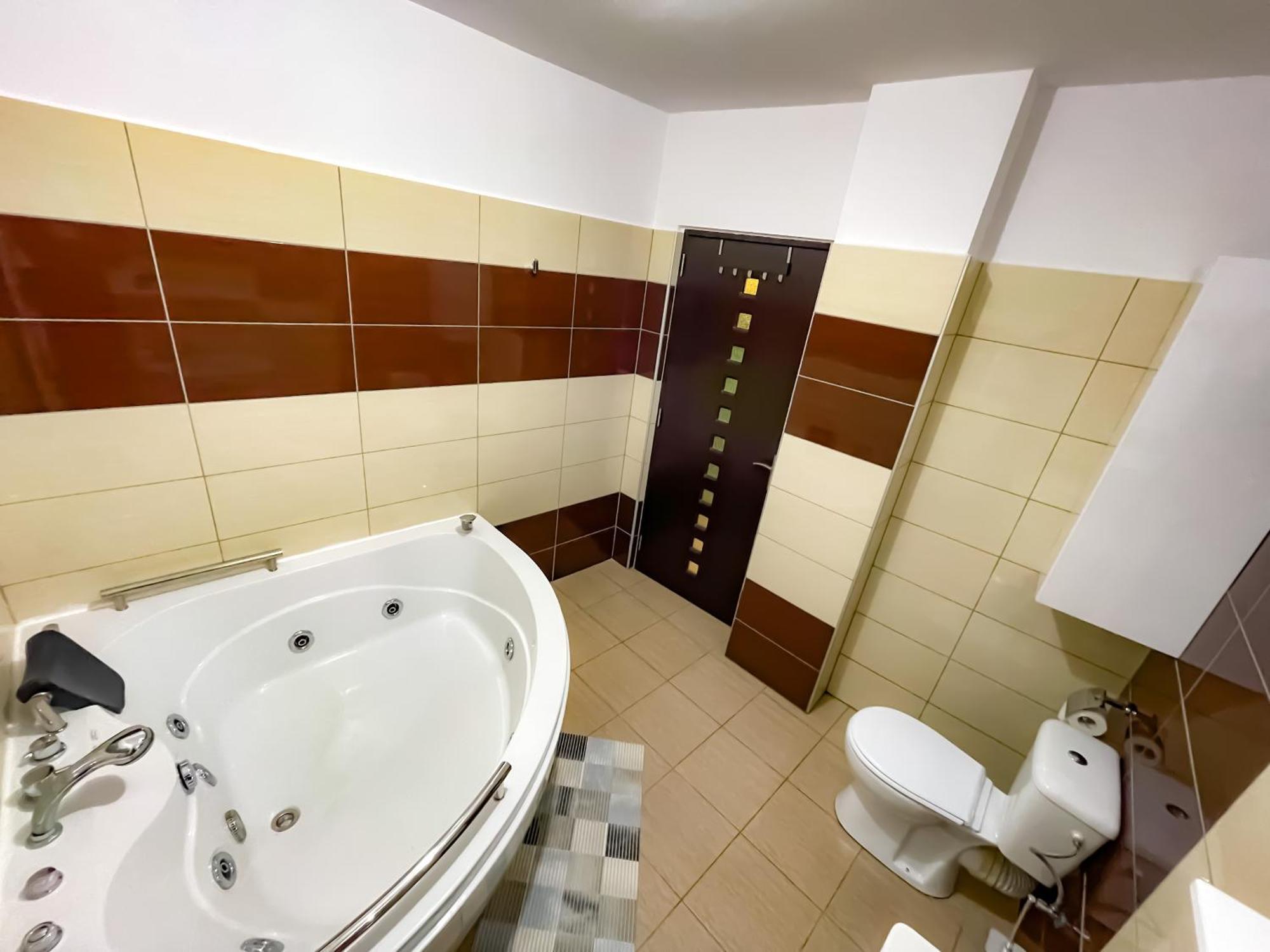 Apartament Cool Flat In The Heart Of Bucharest'S Fun And History Zewnętrze zdjęcie
