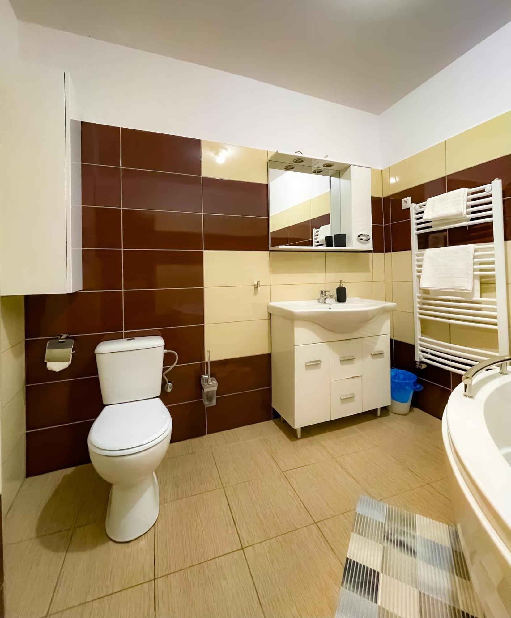 Apartament Cool Flat In The Heart Of Bucharest'S Fun And History Zewnętrze zdjęcie